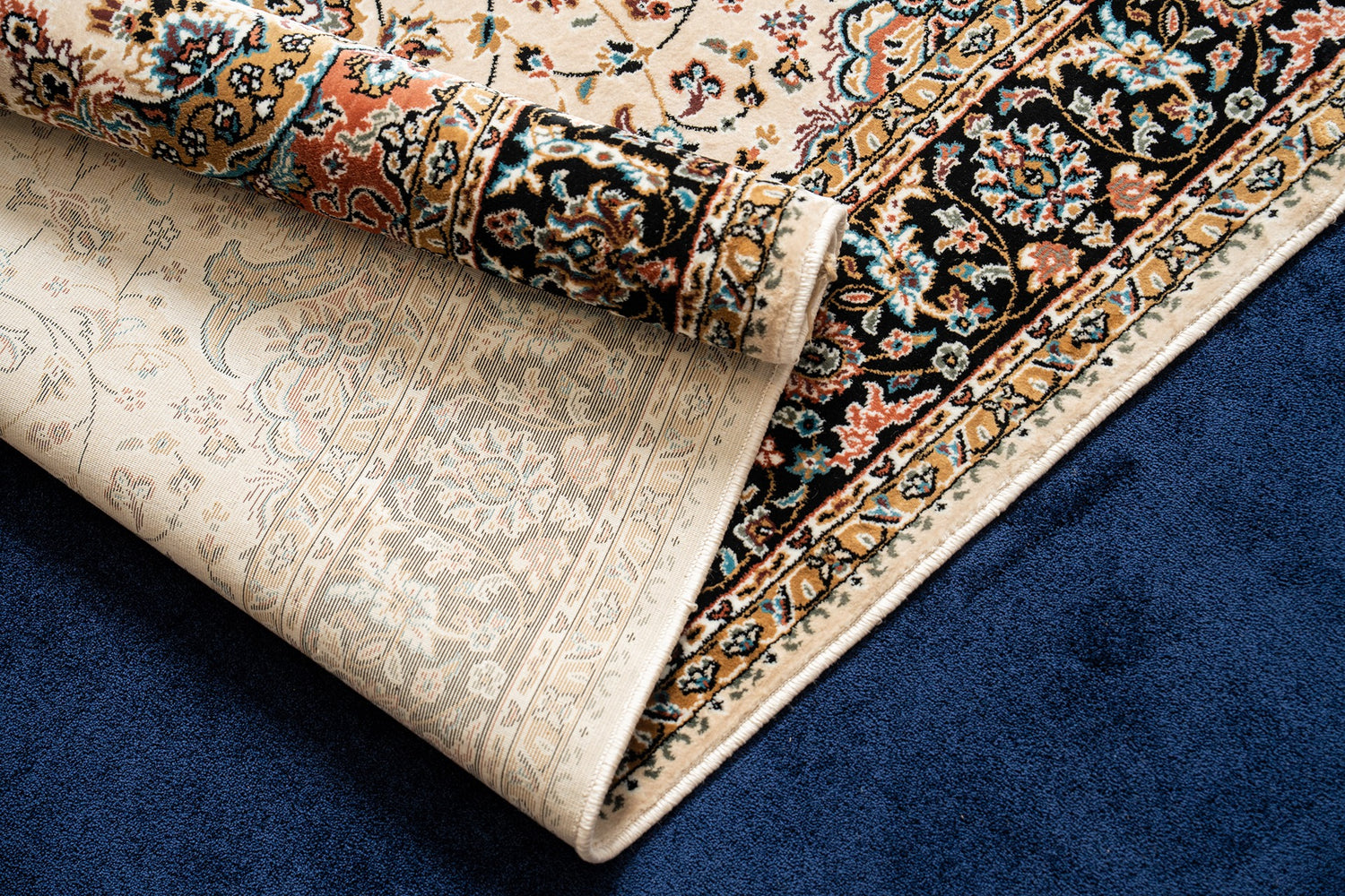 Apharwat Luxurious Kashmiri Rug