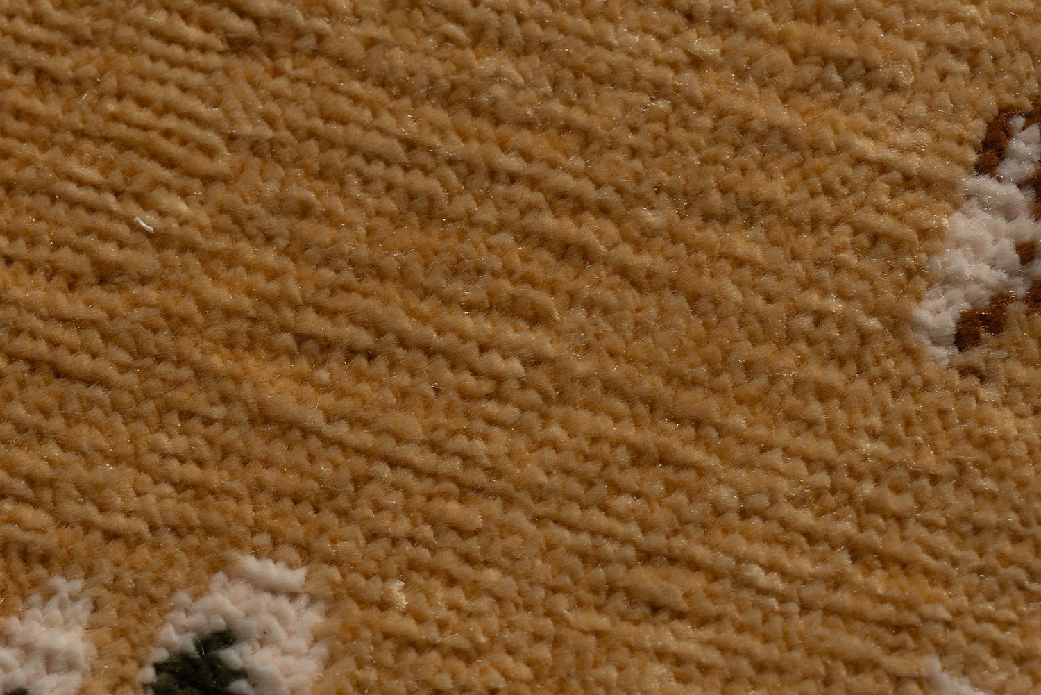 Florida Old Gold Royal Satin Wall-to-Wall Carpet