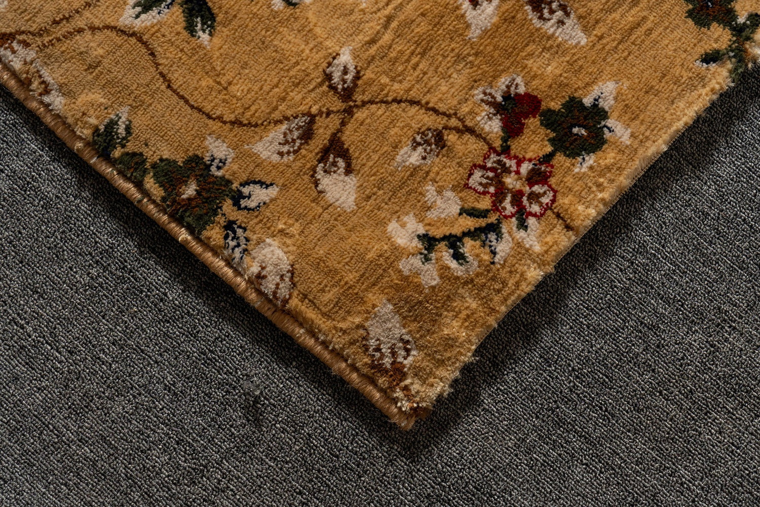 Florida Old Gold Royal Satin Wall-to-Wall Carpet