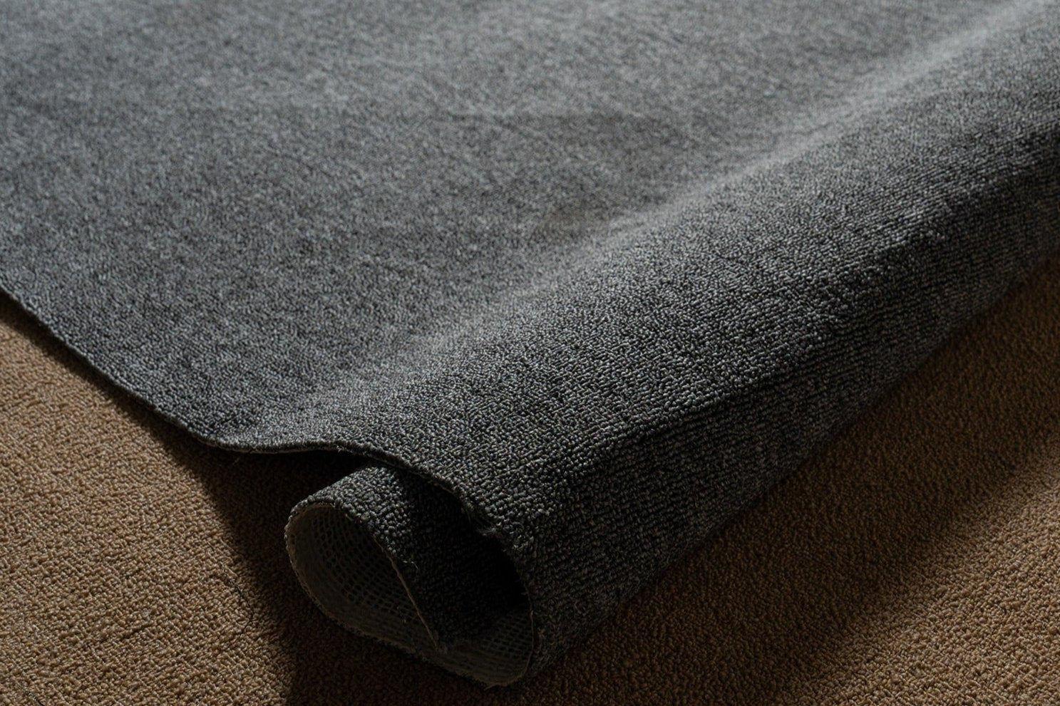 Slate Grey Urban Wall-to-Wall Carpet