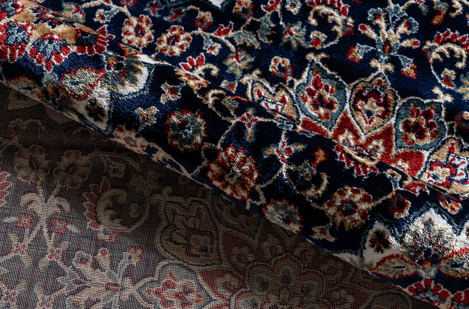 Castle Blue - Magnum